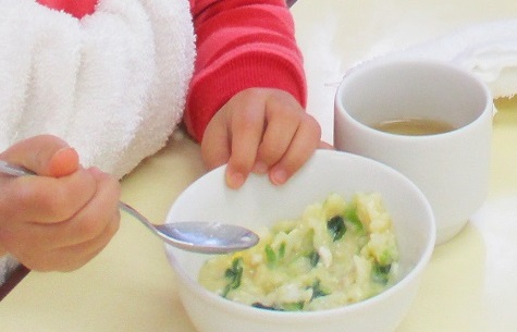 美味しい自園調理の給食