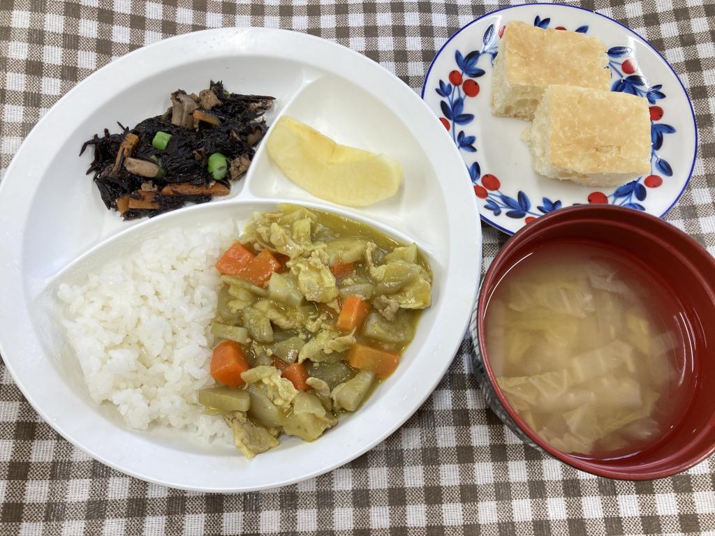 お給食