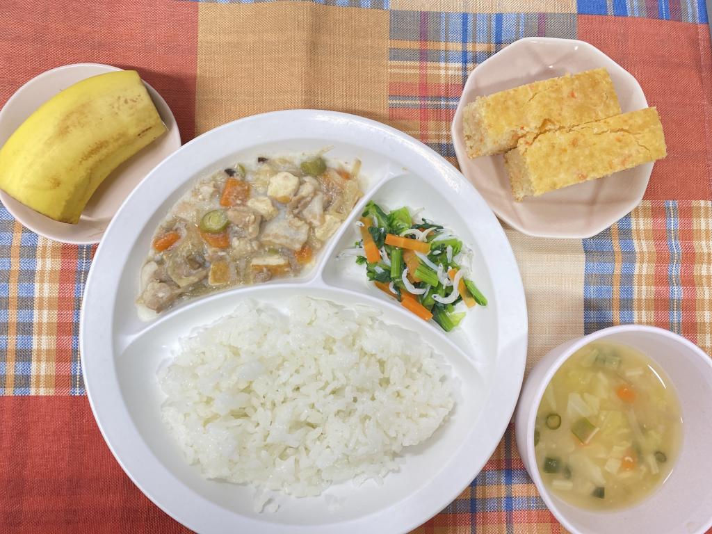 本日のお給食・おやつ