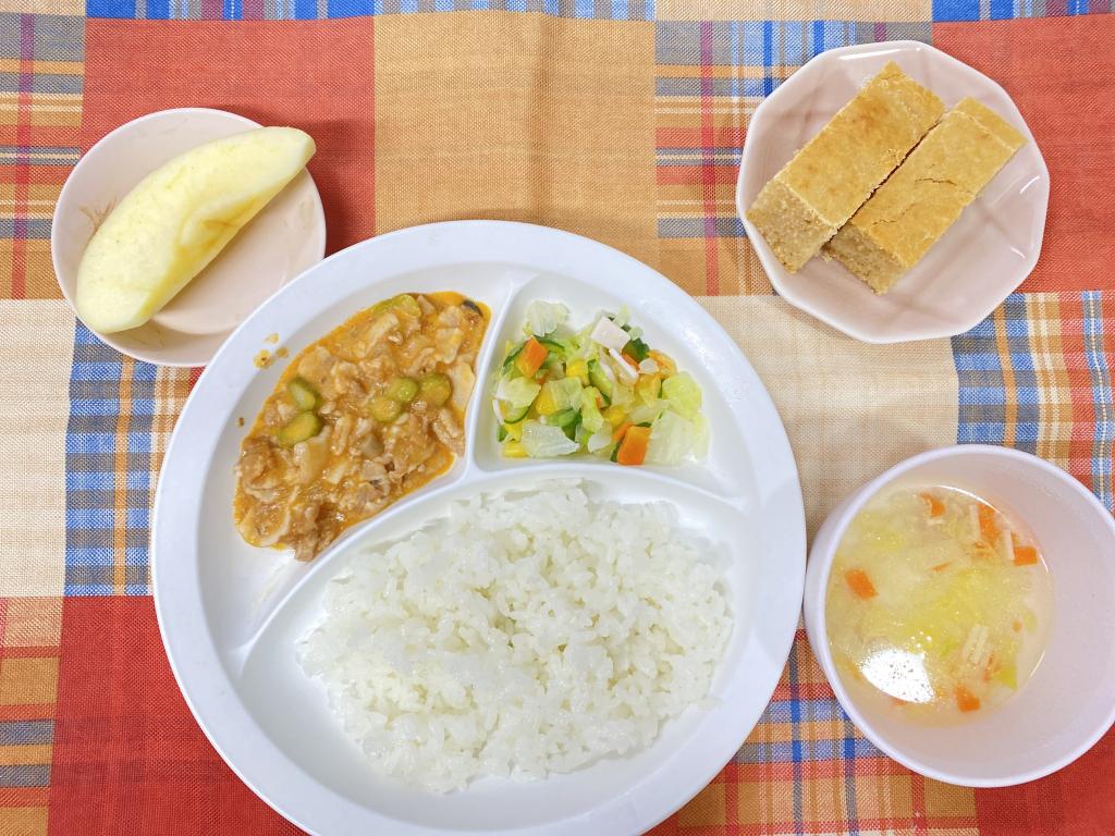 本日のお給食・おやつ