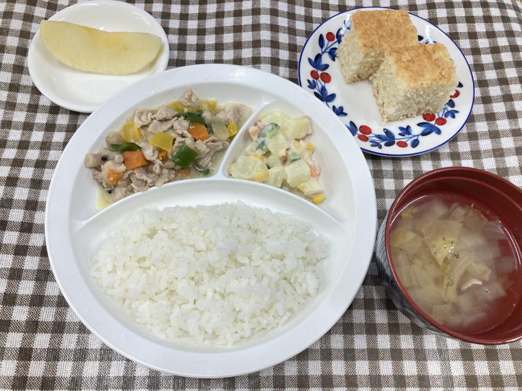 お給食