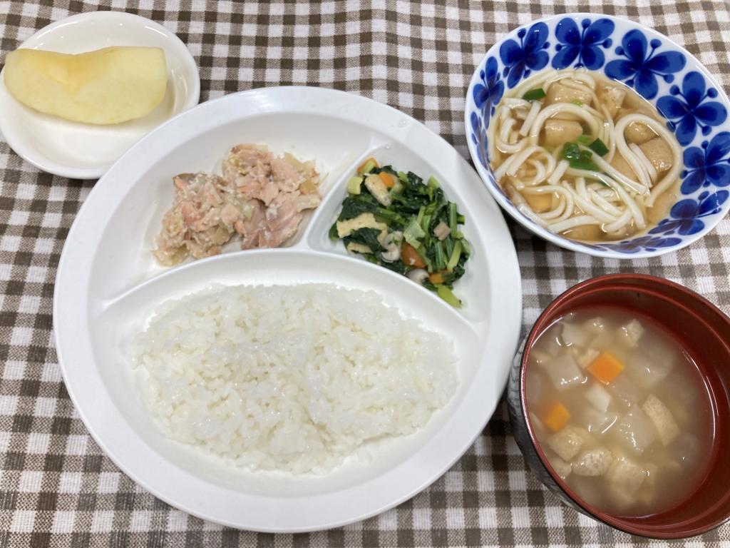 お給食