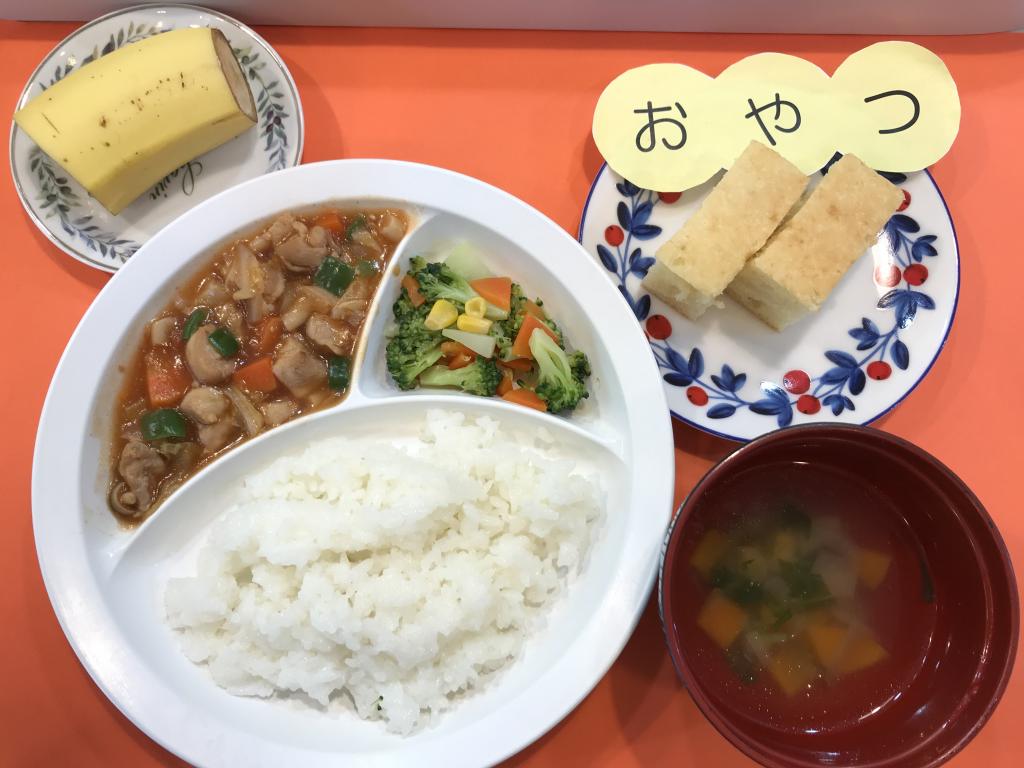 お給食