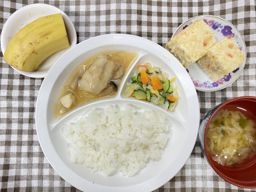 本日のお給食・おやつ