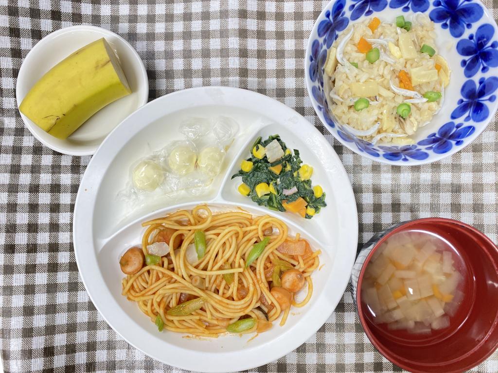 本日のお給食・おやつ