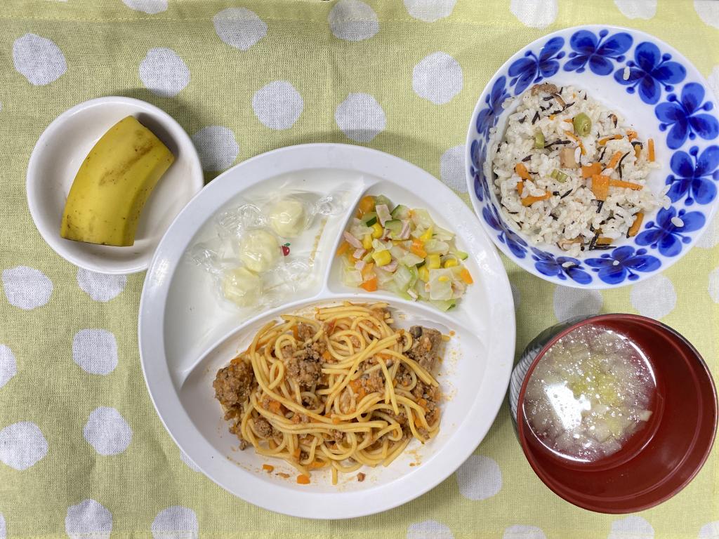 本日のお給食・おやつ