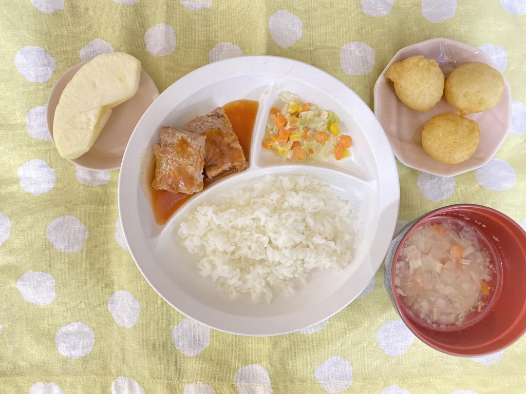 本日のお給食・おやつ