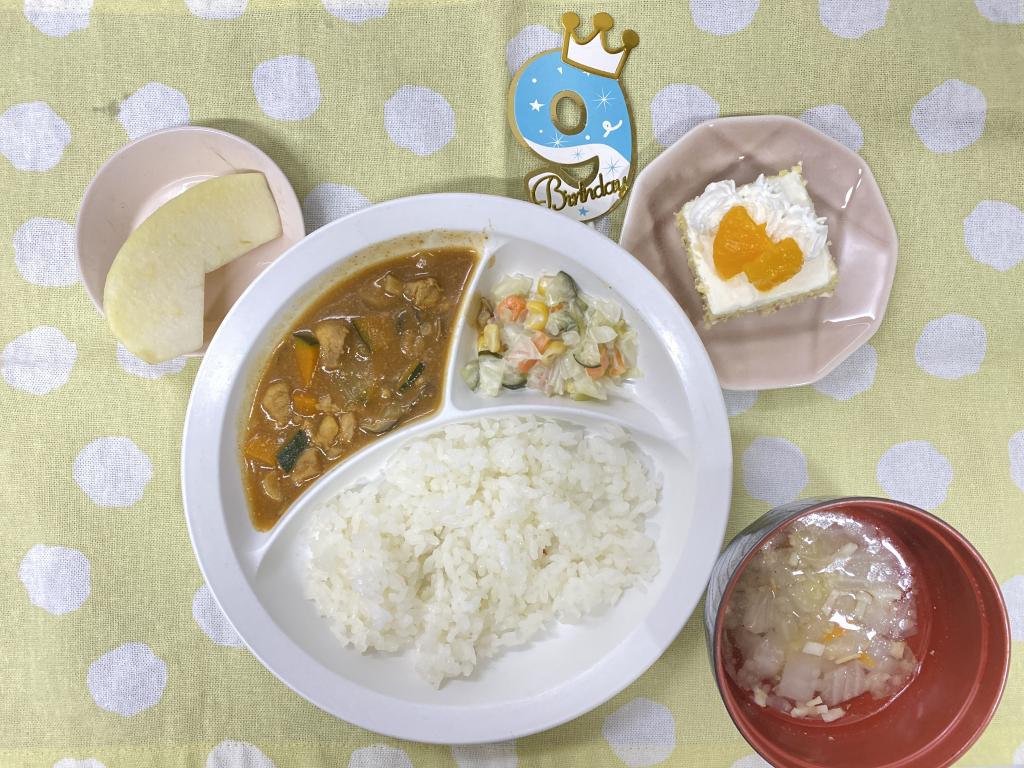 本日のお給食・おやつ