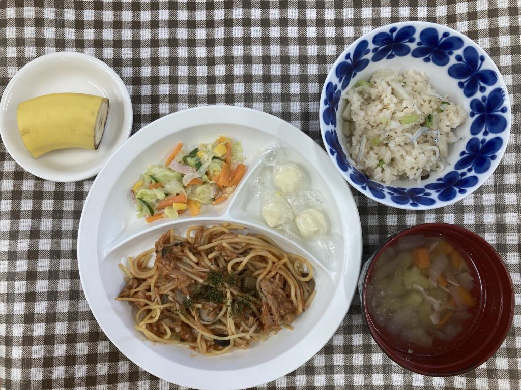 お給食