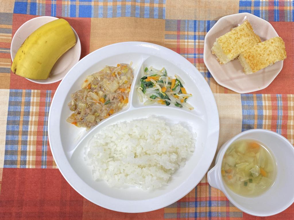 本日のお給食・おやつ