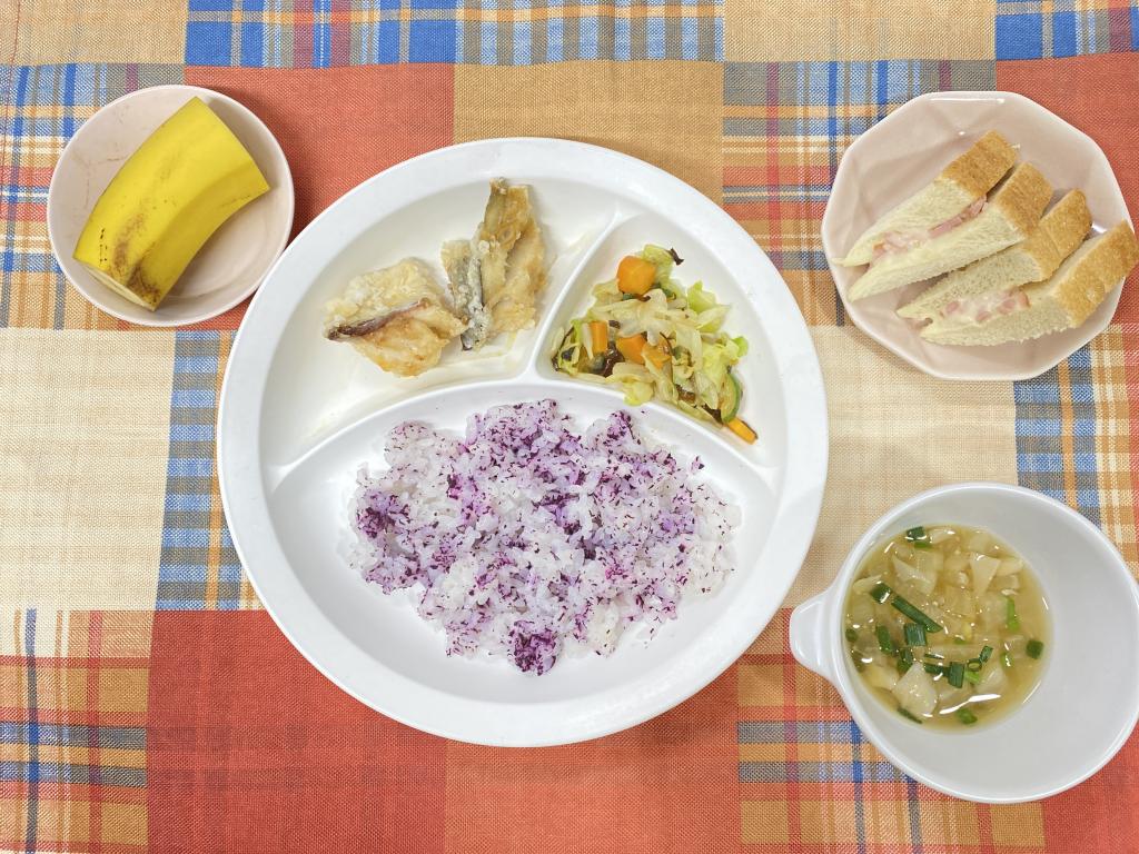 本日のお給食・おやつ