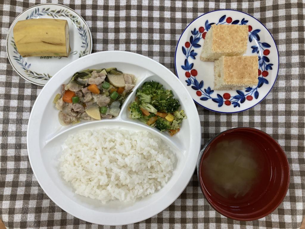 お給食