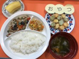 お給食