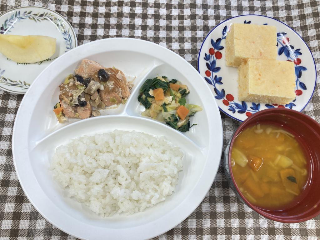 お給食