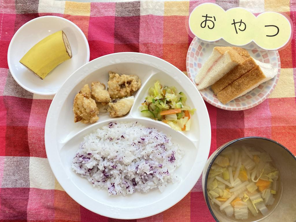 本日のお給食・おやつ