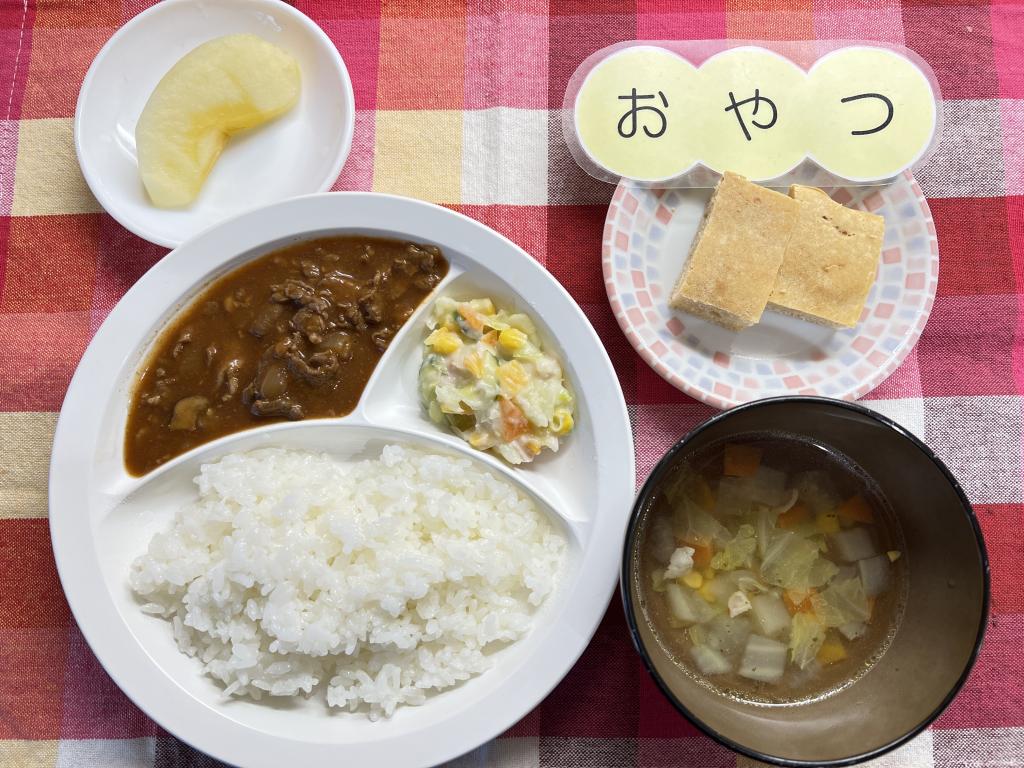 本日のお給食・おやつ