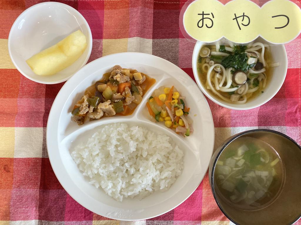 本日のお給食・おやつ