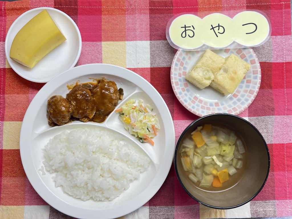 本日のお給食・おやつ