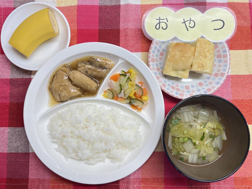 本日のお給食・おやつ