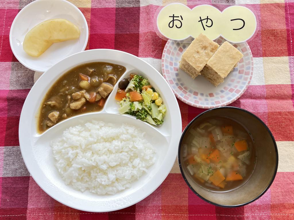 本日のお給食・おやつ