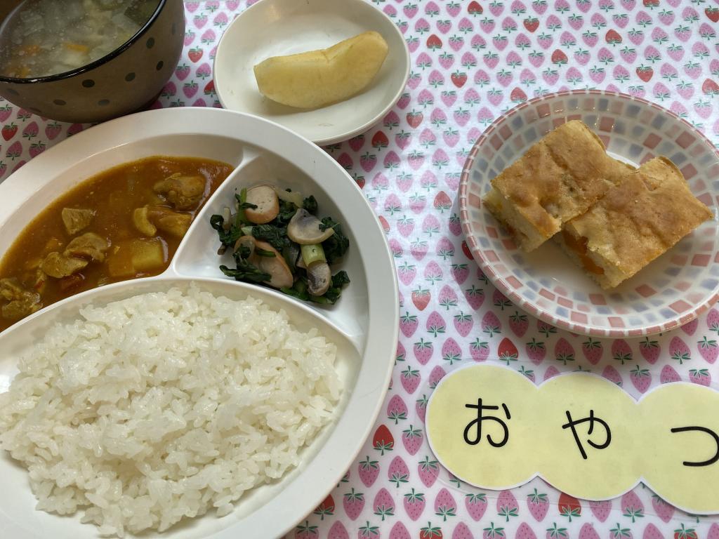 本日のお給食・おやつ