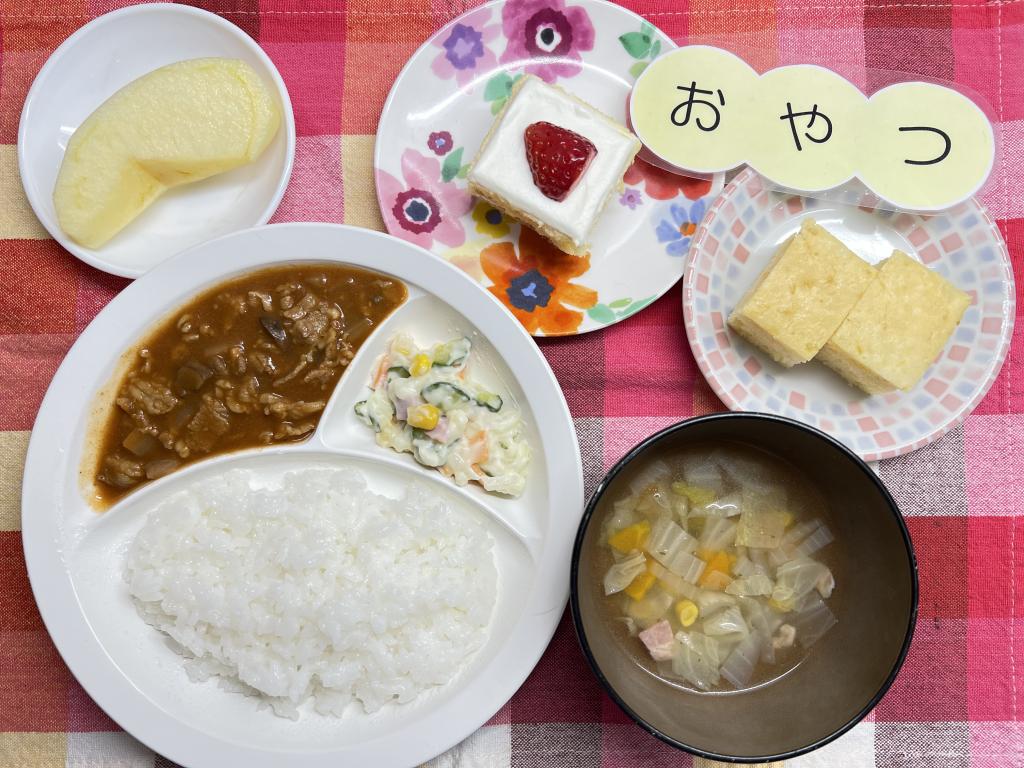 本日のお給食・おやつ