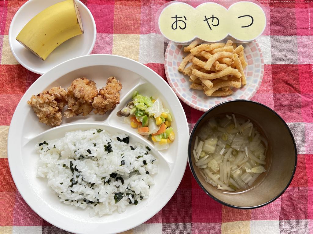 本日のお給食・おやつ