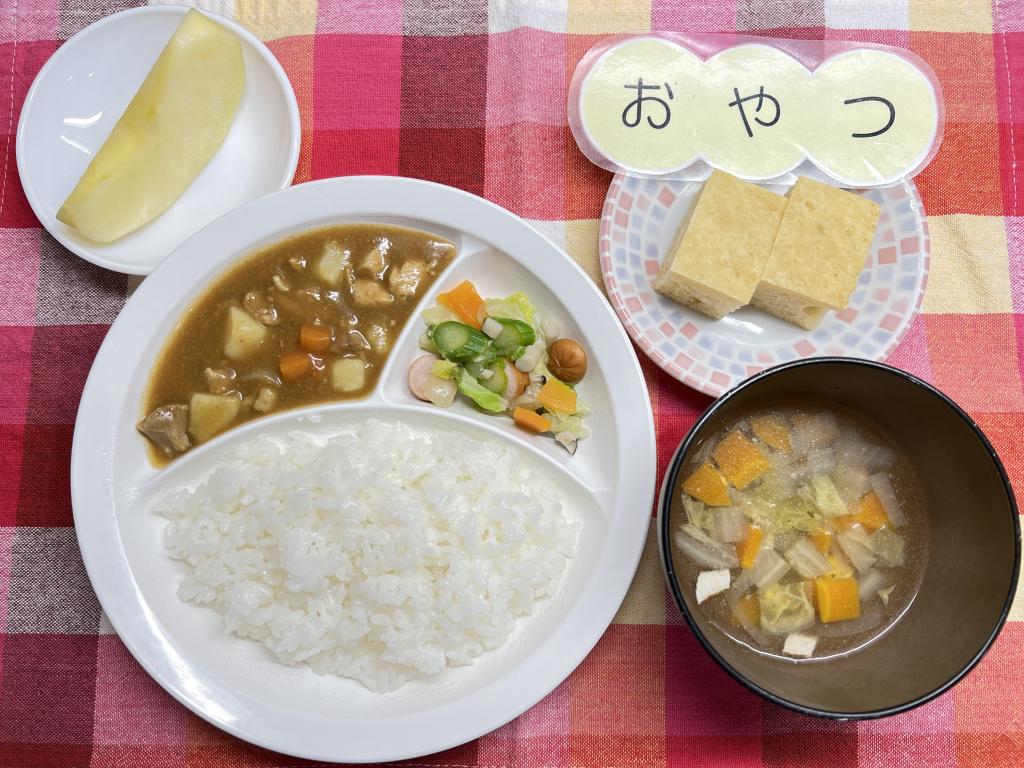 本日のお給食・おやつ