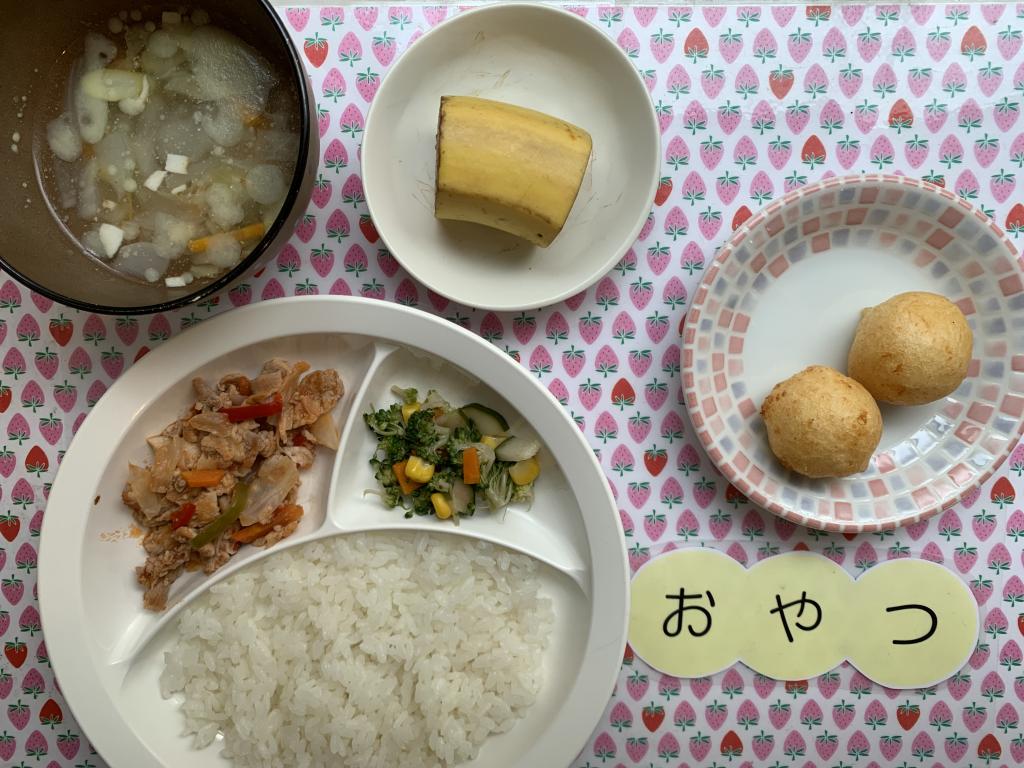 本日のお給食・おやつ