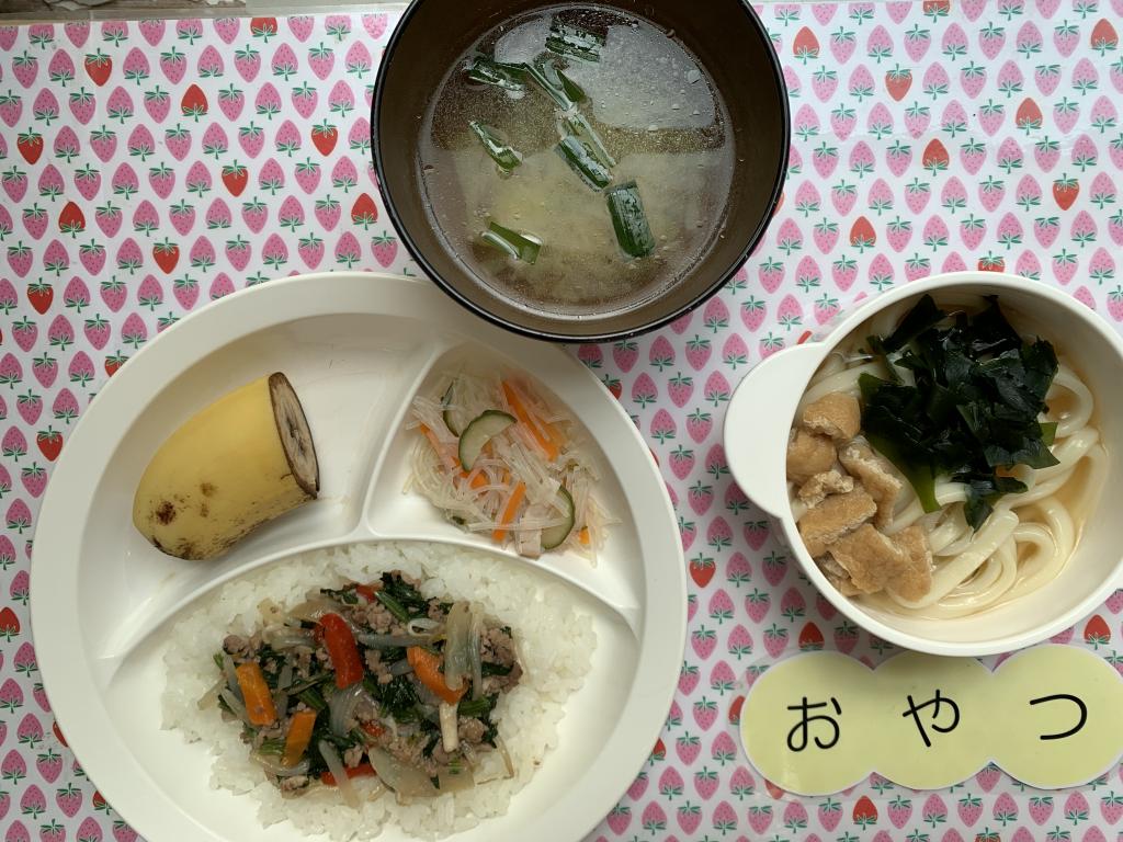 本日のお給食・おやつ