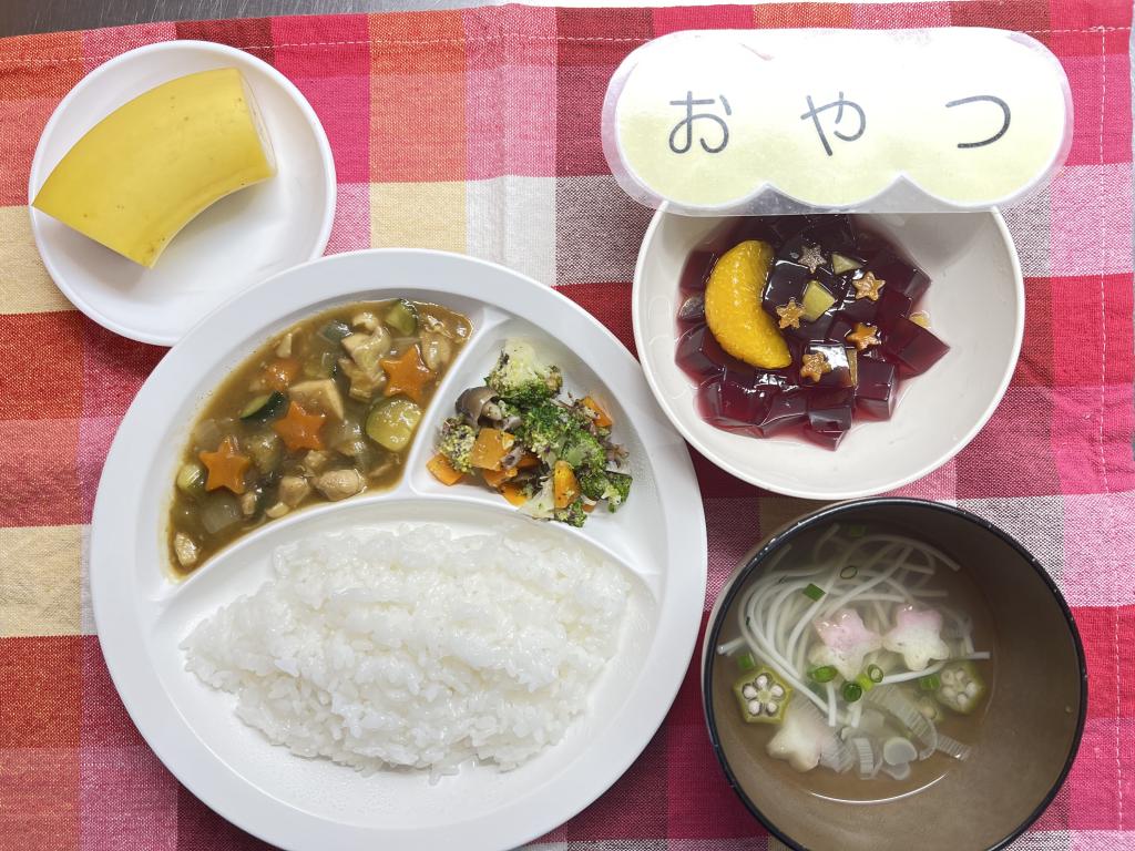 本日のお給食・おやつ