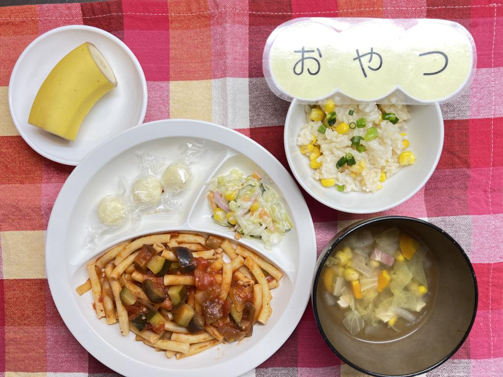 本日のお給食・おやつ