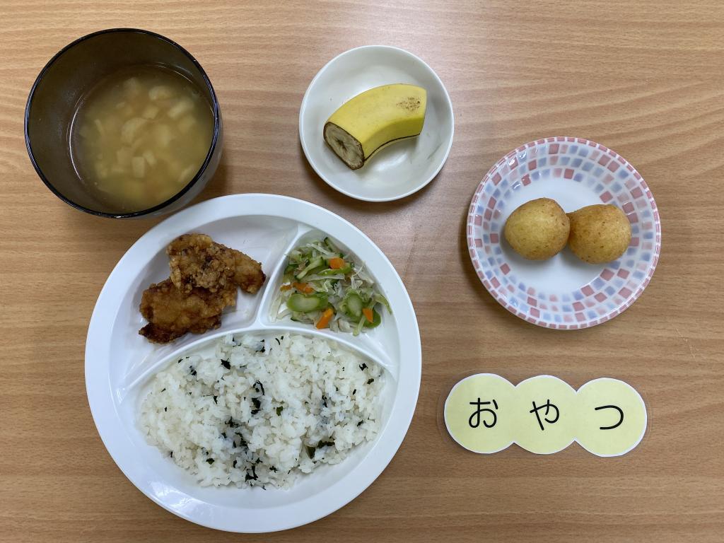 本日のお給食・おやつ