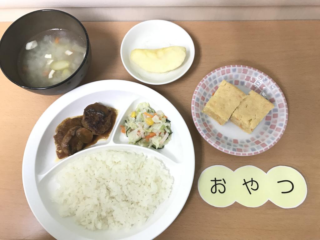 本日のお給食・おやつ