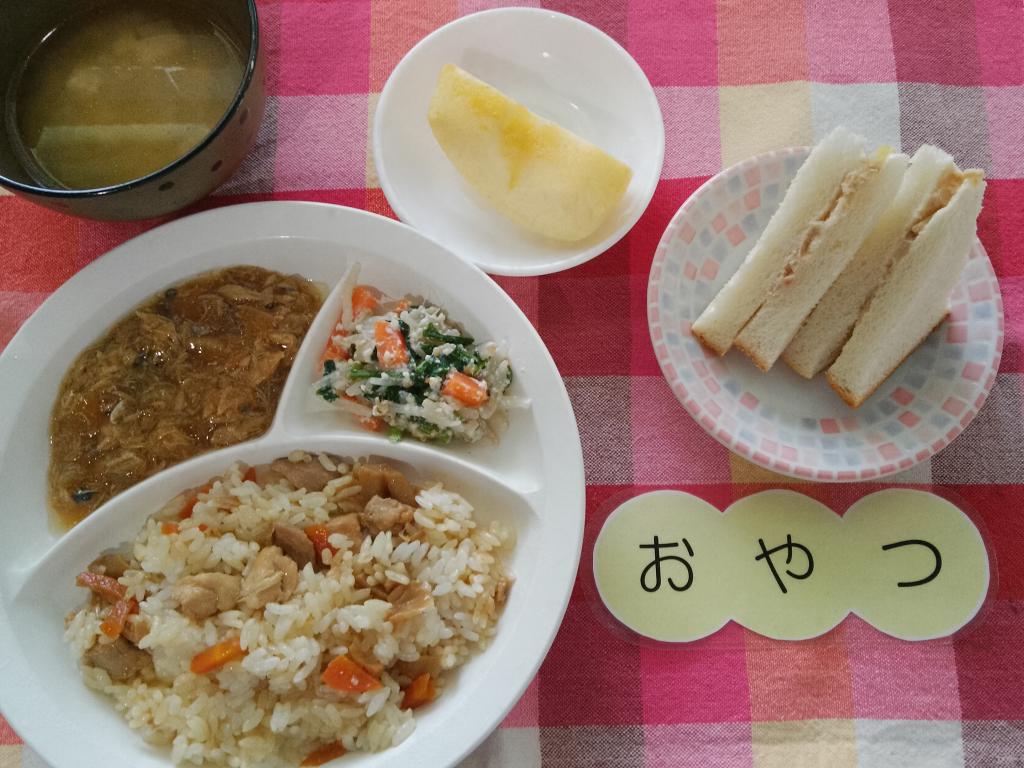 8/7 本日のお給食・おやつ