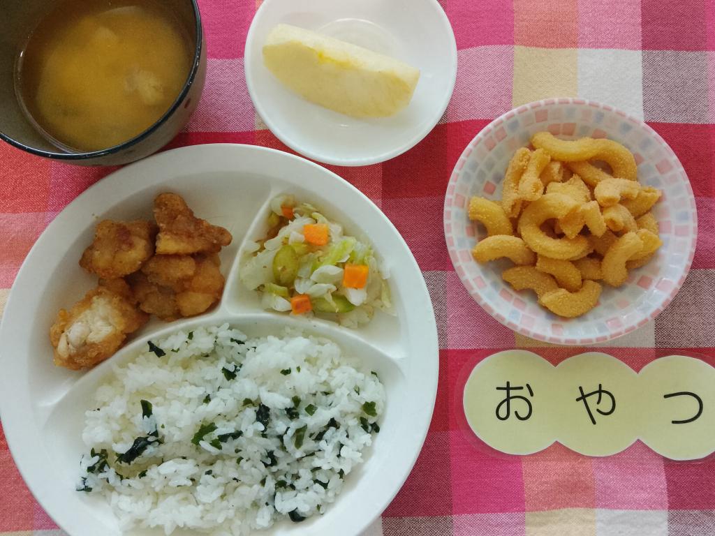 8/9 本日のお給食・おやつ