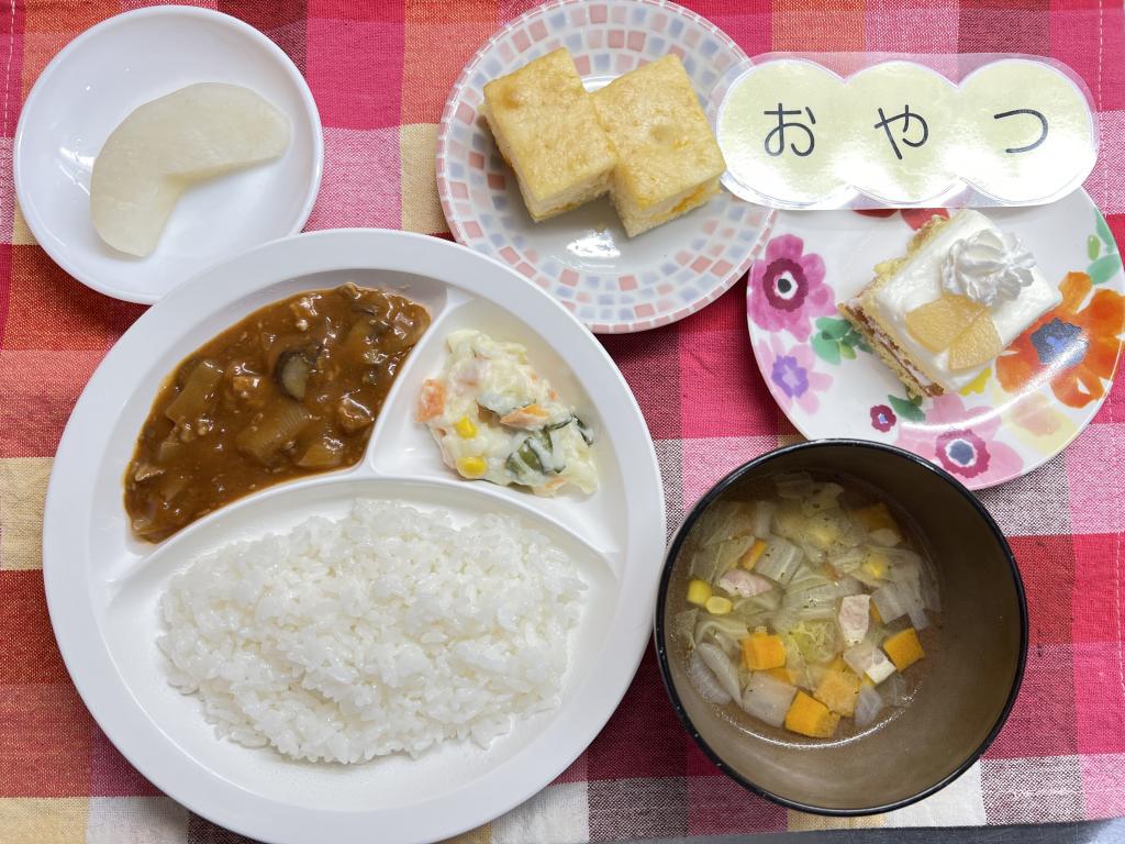 本日のお給食・おやつ