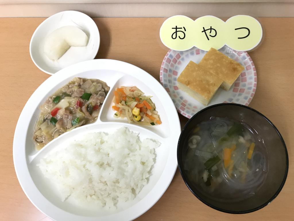 本日のお給食・おやつ