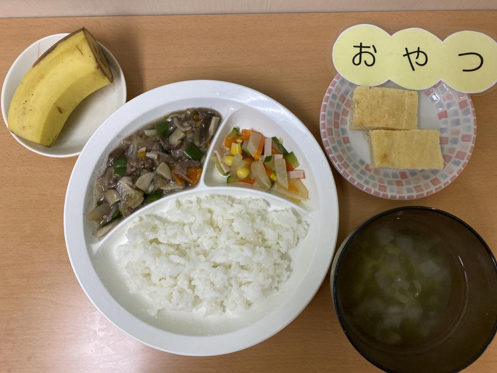 本日のお給食・おやつ