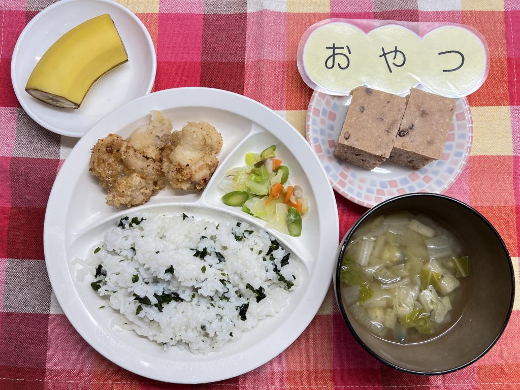 本日のお給食・おやつ