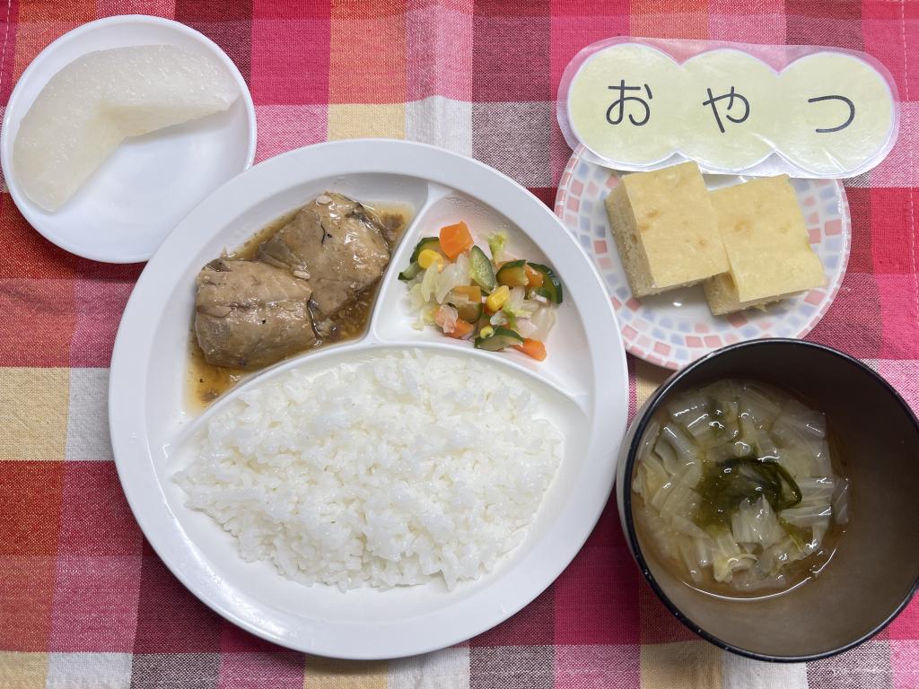 本日のお給食・おやつ