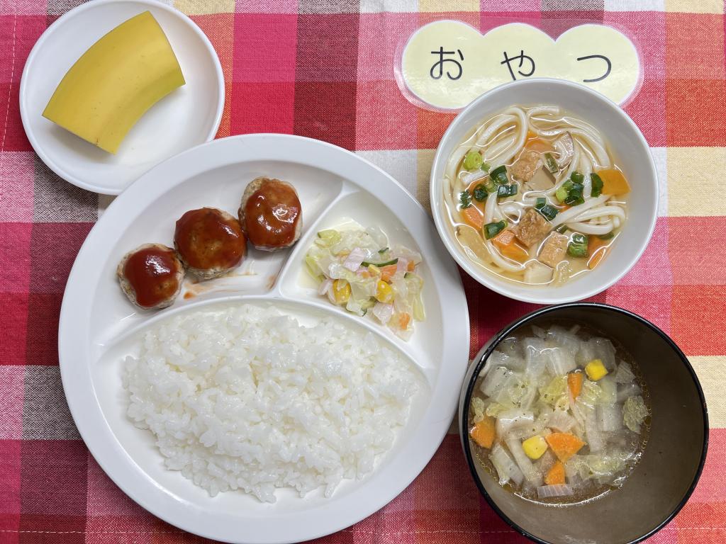 本日のお給食・おやつ