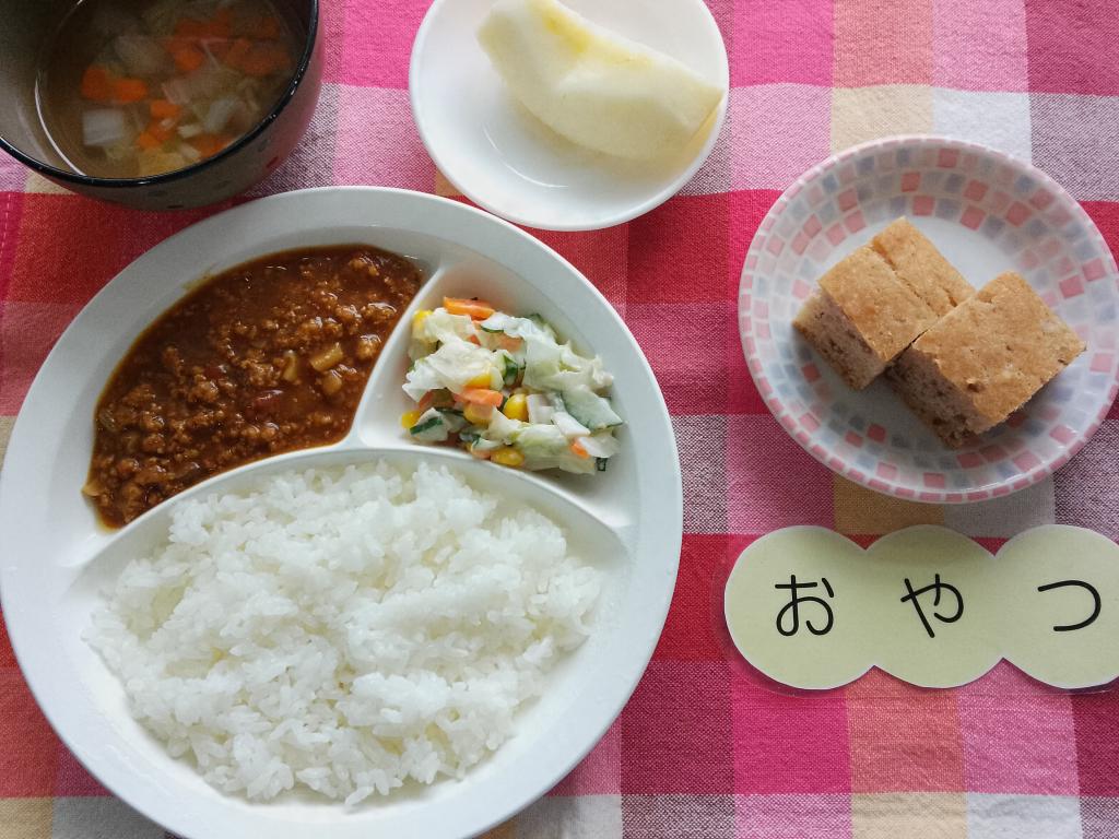 10/7 本日のお給食・おやつ