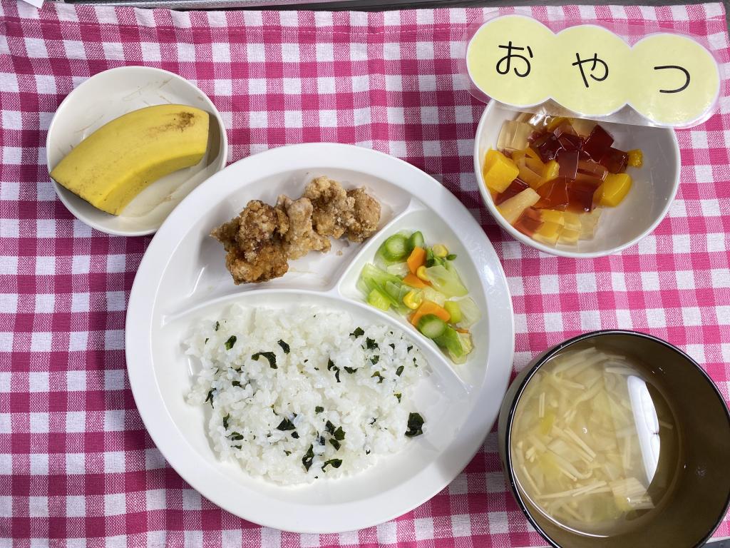 本日のお給食・おやつ