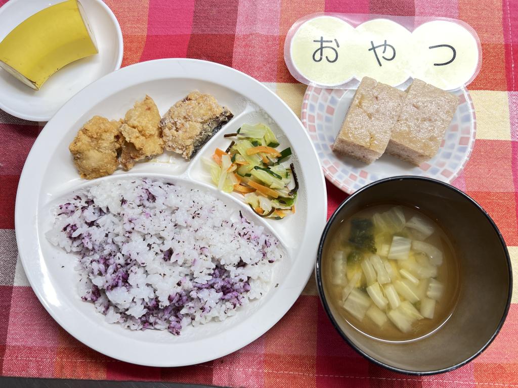 本日のお給食・おやつ