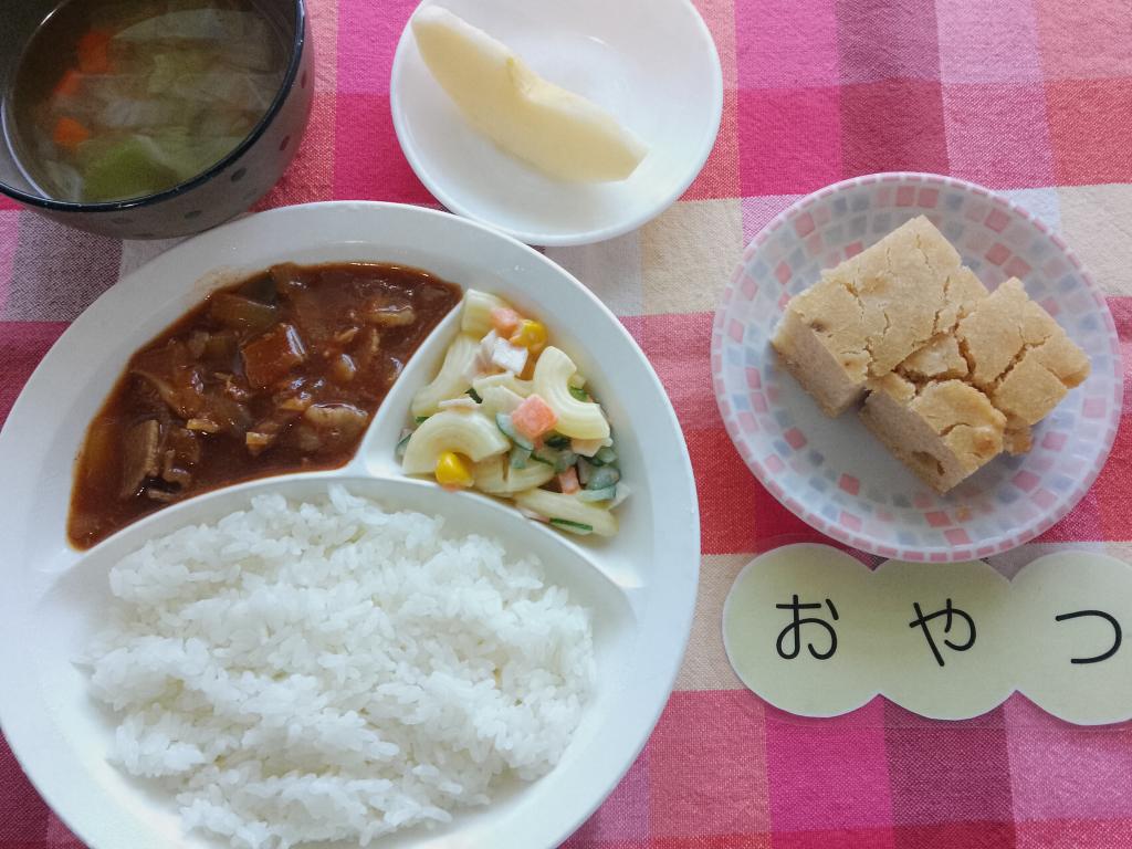 10/21 本日のお給食・おやつ