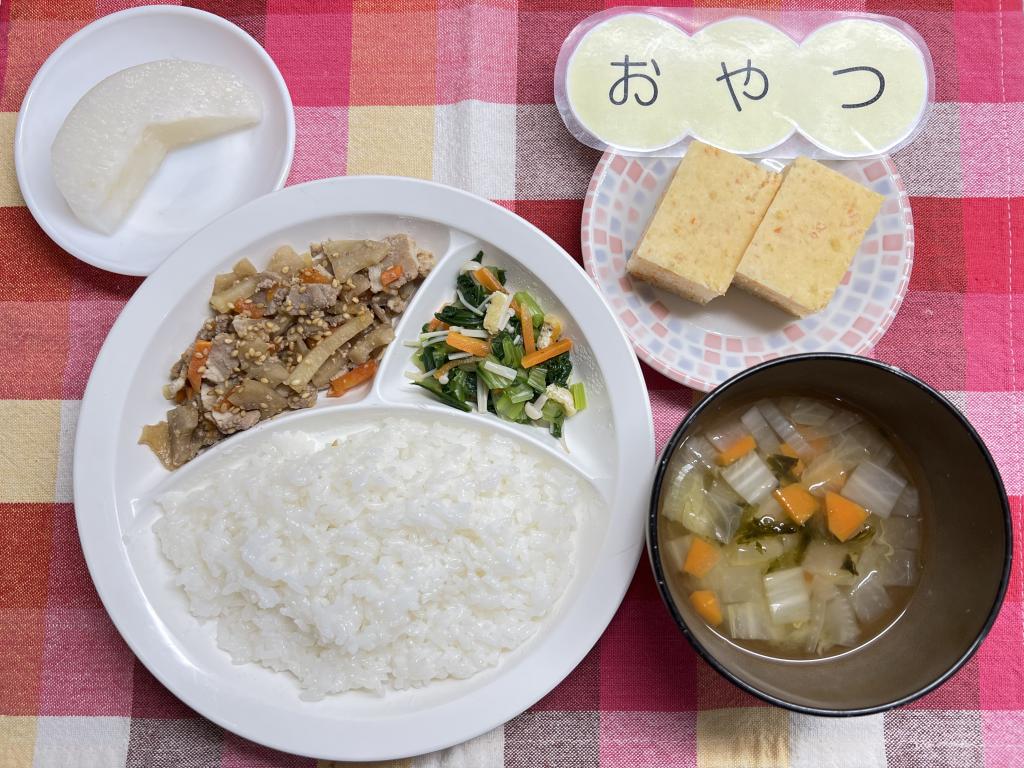 本日のお給食・おやつ