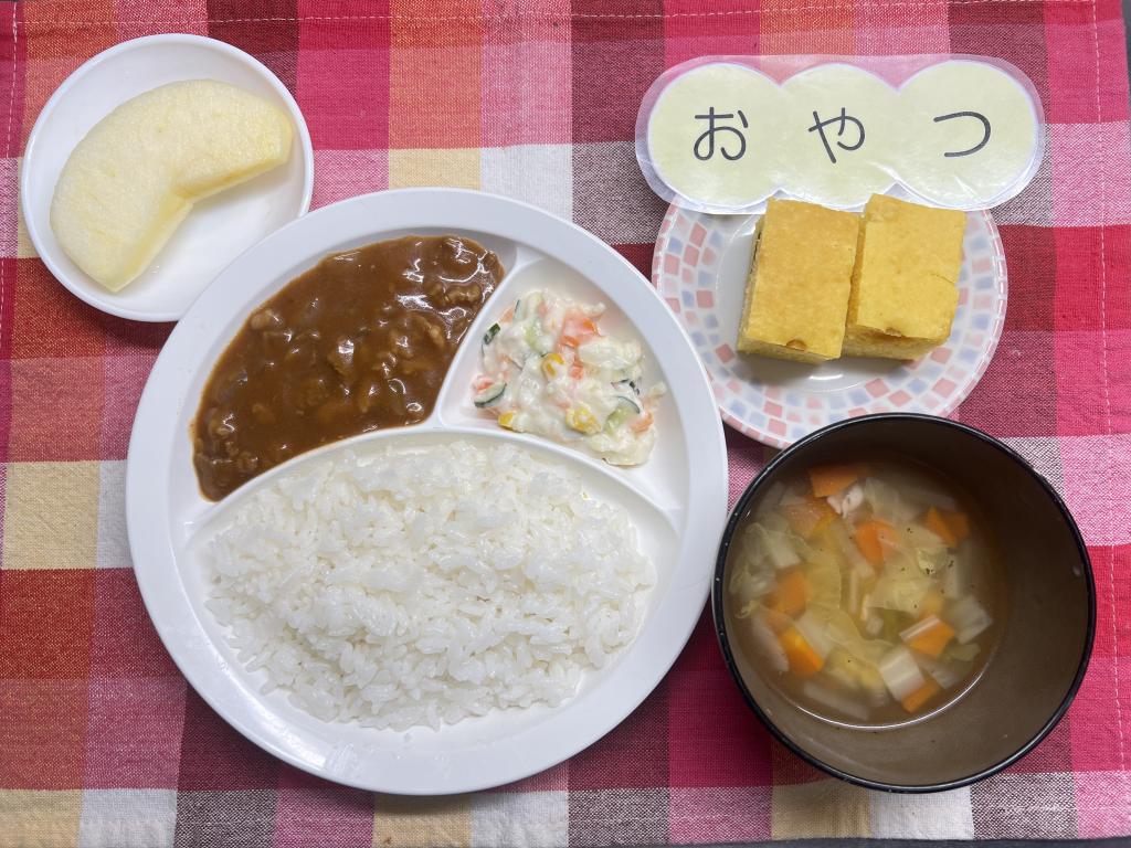 本日のお給食・おやつ