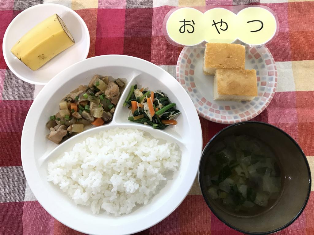 今日のお給食・おやつ