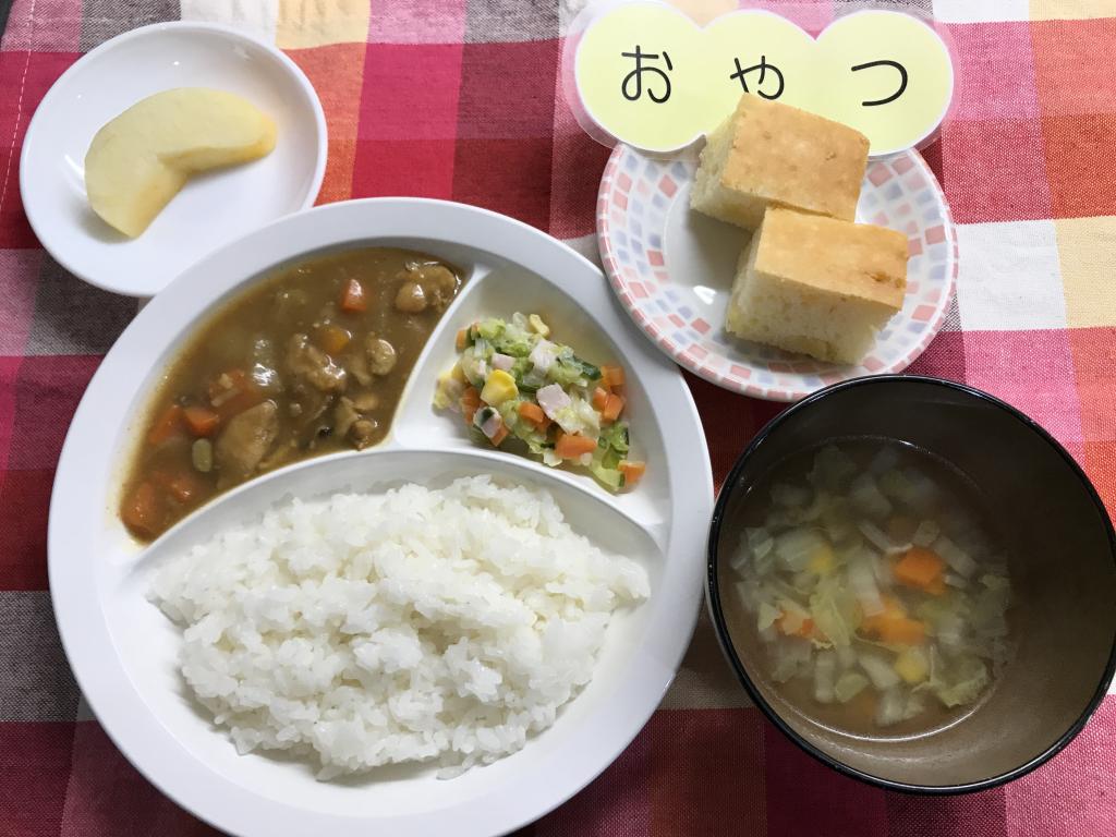 今日のお給食・おやつ